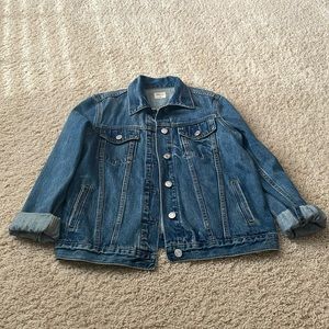 Gap denim jacket (size small)
